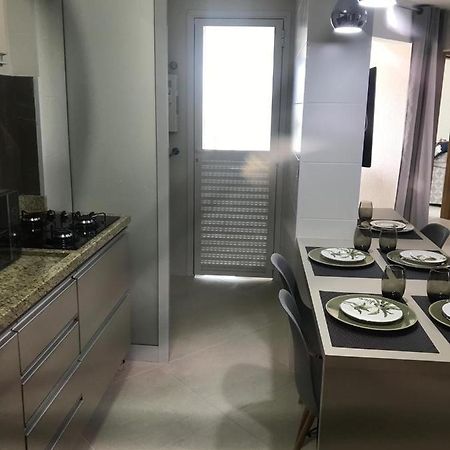Apartamento Enseada グァルジャー エクステリア 写真