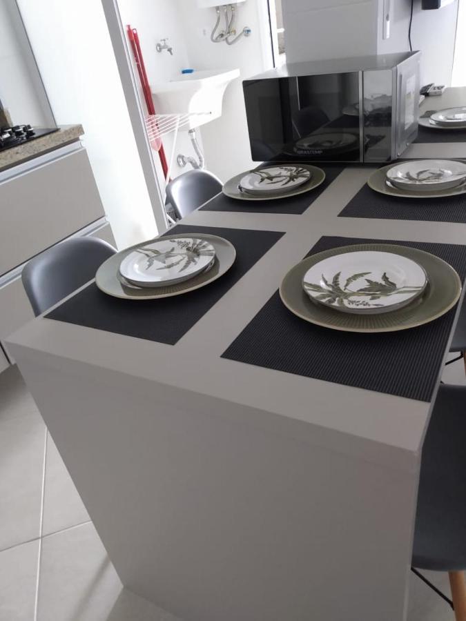 Apartamento Enseada グァルジャー エクステリア 写真
